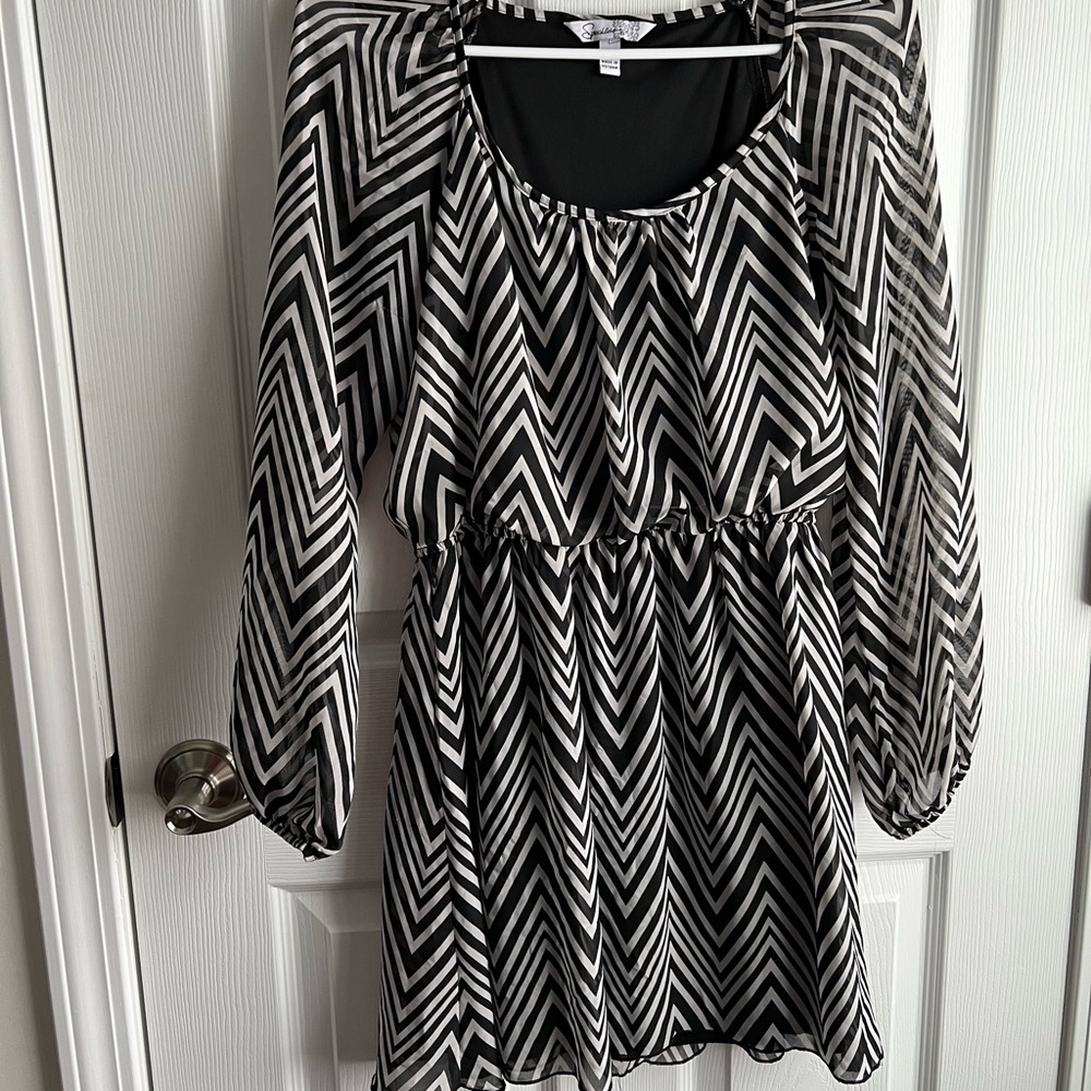 Black and White sheer arm dress. Size M.